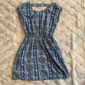 Pink Rose dress with pockets size small